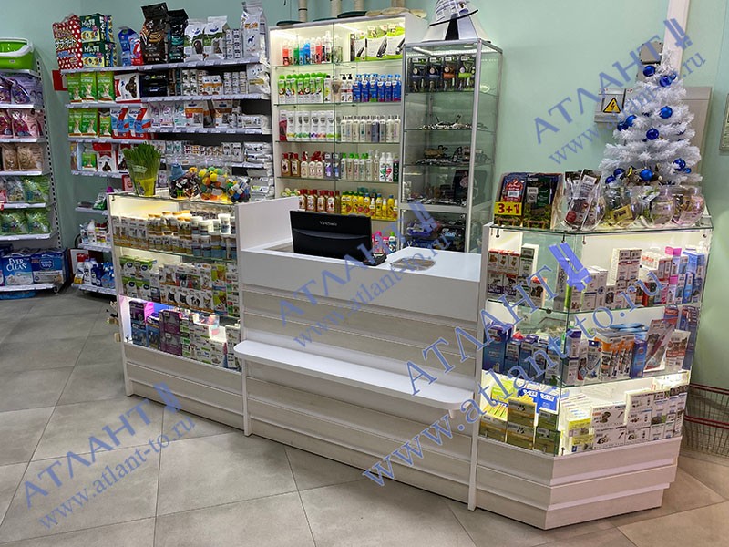 Кассовая зона зоомагазина в ТЦ «Метрополис»